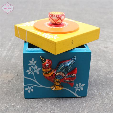 Hand-painted Pattachitra Gift Box - 4" x 4" x 4" Inch – Trove Craft India