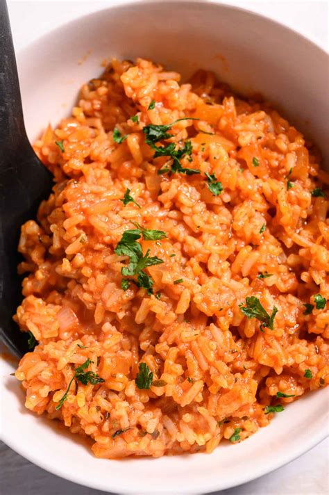 8 Ingredient Spanish Rice • Zona Cooks