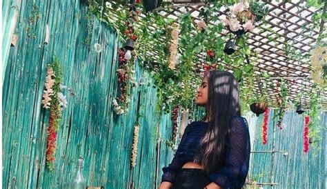 This Champa Gali Newbie With An Insta-Worthy Decor & Swing Chairs Is ...