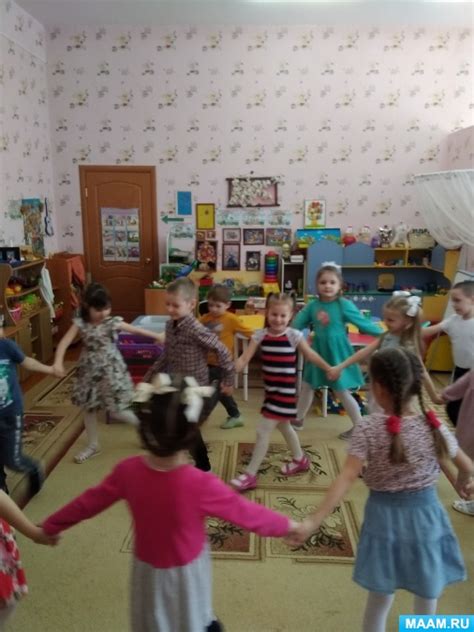 Игры с клубочками для детей дошкольного возраста. Хороводная игра ...