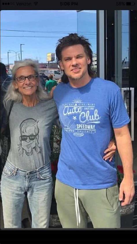 Theo Von Parents, Wife, Net Worth, Height, Age