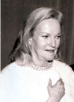 Paradise on show: Inside the exotic retreat of tobacco heiress Doris ...