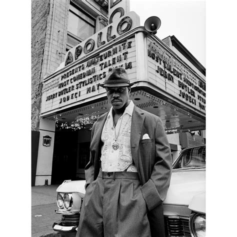 Guru | Guru outside of the Apollo Theater, photographed by Thierry Le ...