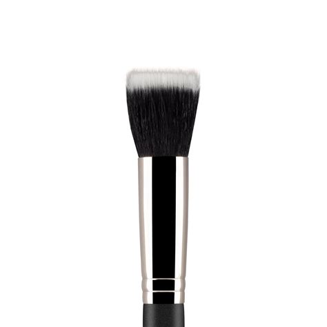 Pac Cosmetics Foundation Blending Brush 306
