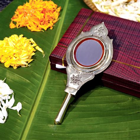 Shop Aranmula Valkannadi | Traditional Reflective Art from Culturati