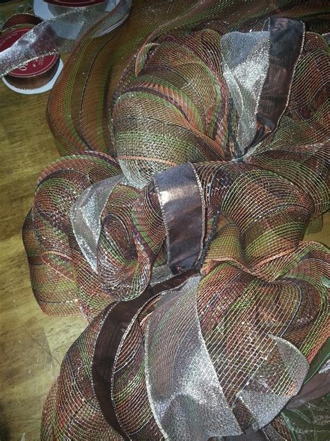 10X10 Deco Mesh Tutorial Using the Rolled Method 的图像结果