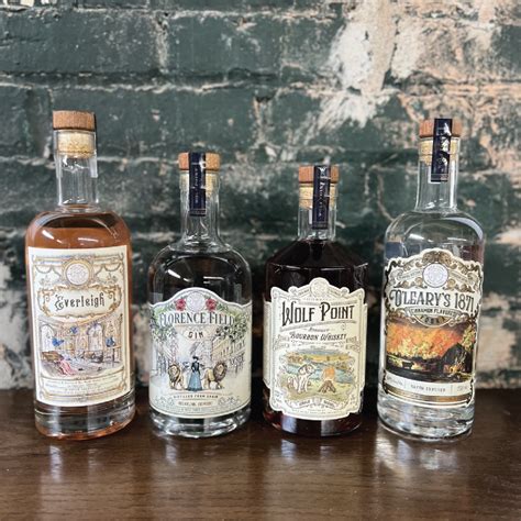 Summer cocktail making with wolf point distilling La Scuola 7/22/2023 ...