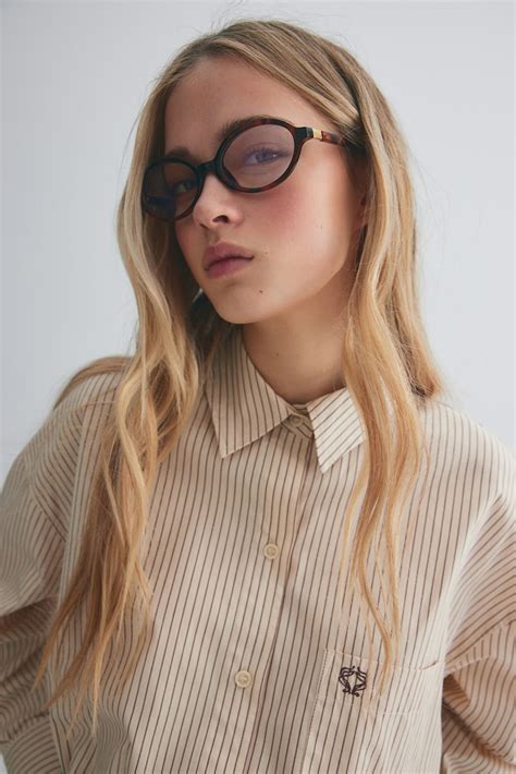 Oversized cotton shirt - Light beige/Pinstriped - Ladies | H&M IN