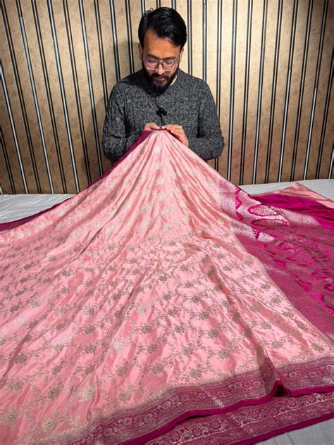 Dark Peach Mashru Katan Silk Leheriya Banarasi Saree – Unique Threads ...