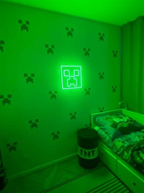 Image result for Minecraft Creeper Icon Neon