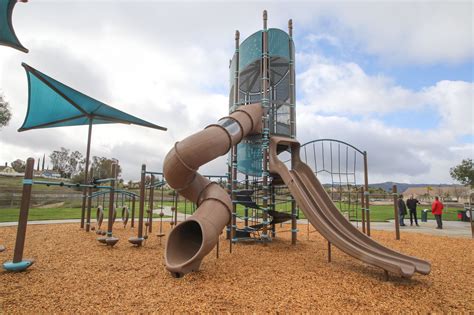 Facilities • Long Canyon Creek Park