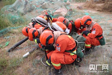 福建森林消防：以实战化训练锤炼队伍综合救援能力_央广网