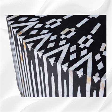 Mother of Pearl Inlay Kalmin Coffee Table Black – Luxury Handicrafts