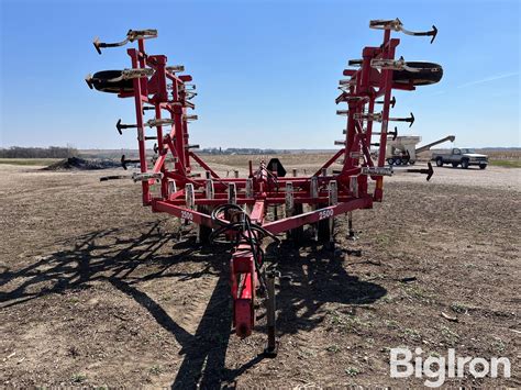 Wil-Rich 2500 25' Field Cultivator BigIron Auctions