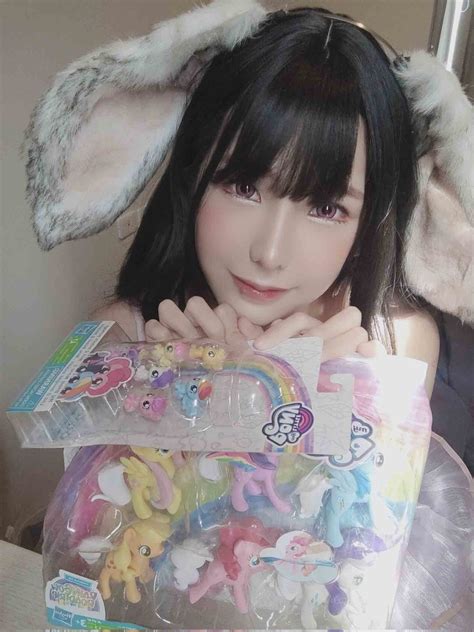 เปิดวาร์ป น้องมีนา Minichu ณัฐธยาน์ บูรณวนิช คอสเพลย์สาวงานดีOnlyfans - เปิดวาร์ปประวัติ เซเลบ ...