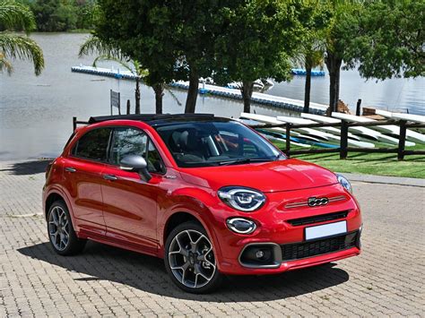 Fiat 500X Sport EST (2023) review - Bold, Italian, crossover flair ...
