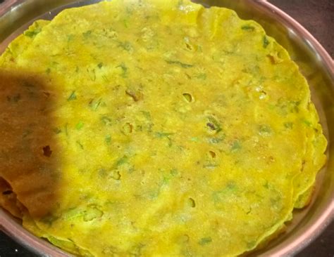 Thalipeeth : How to make Thalipeeth? How to make Bhajani for Thalipeeth ...