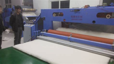 棉被生产线-青岛宏利佳机械有限公司