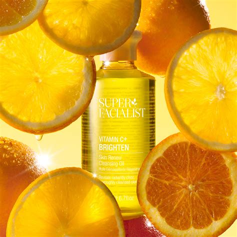 Super Facialist Vitamin C+ Brighten Skin Renew Cleansing Oil 200ml ...