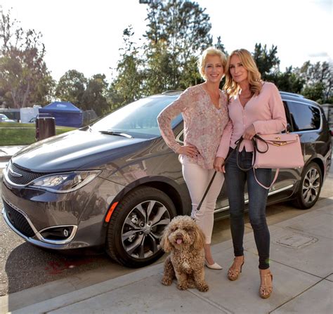 Dorinda Medley 2026: Boyfriend, net worth, tattoos, smoking & body ...