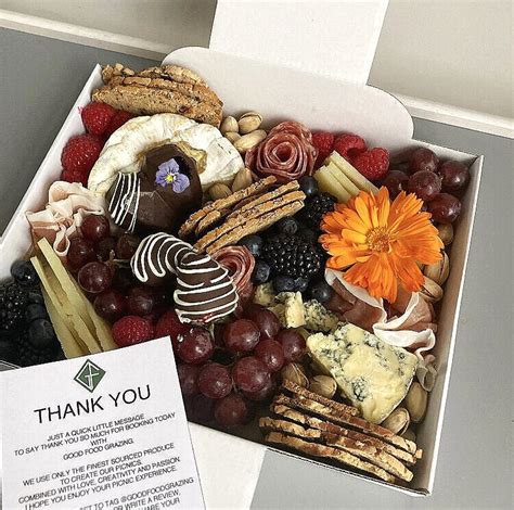 Making a Grazing Box 的图像结果