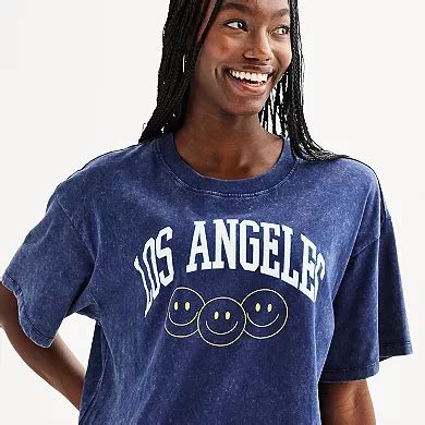Juniors' Los Angeles Short Sleeve Oversized Graphic Tee