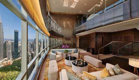 Best Hotels For Luxury Stay in Kuala Lumpur, Malaysia - lifeberrys.com