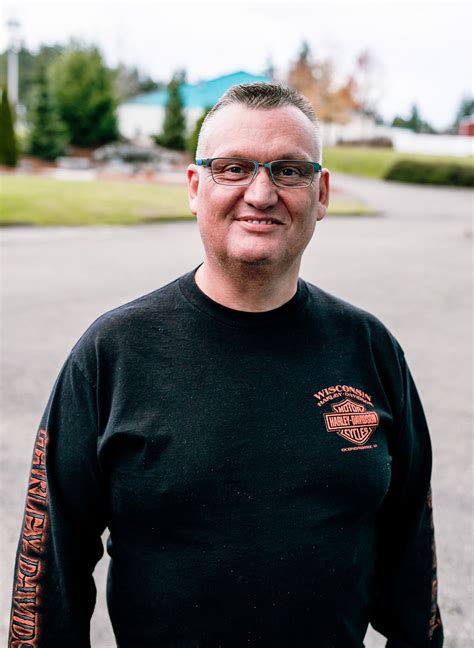 Pacific Building - Kitsap Rescue Mission