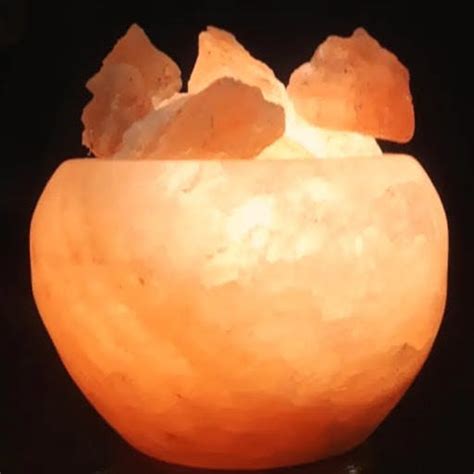 Get Kundan Rakhi With Crystal Heart Box Gift Set at ₹ 1149 | LBB Shop