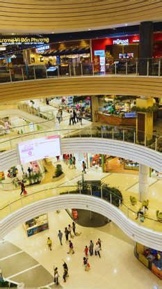 Top 10 shopping malls in Noida for every kind of shopper