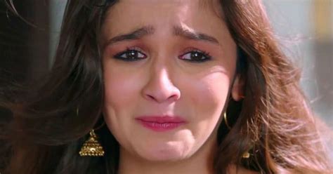 18 Believable Excuses Girls Make to Avoid the Marriage Talk | Relationships