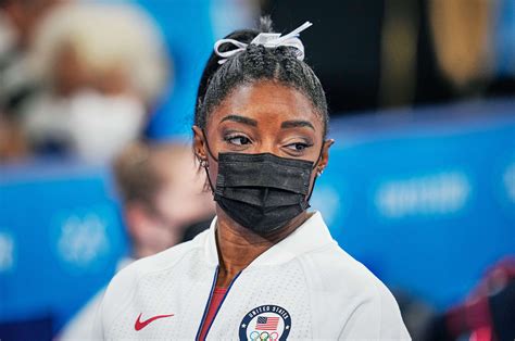 Opinion: Simone Biles, mental health and the pressure to be perfect