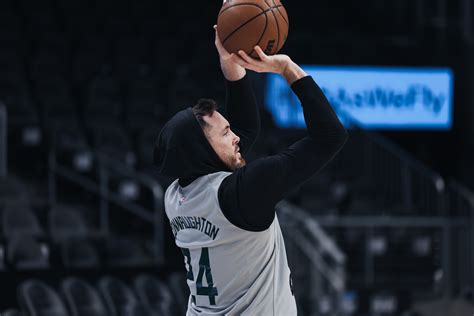 In Photos: Bucks shootaround in Atlanta | 3.30.24 Photo Gallery | NBA.com