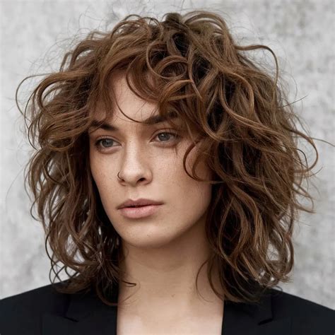 35 Best Curly Wolf Cut Ideas to Showcase Your Beautiful Curls
