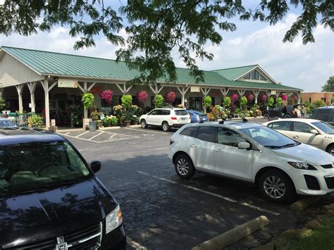 Photo Gallery: Delaware Garden Center - Oakland Nursery