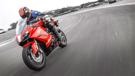 TVS Apache RR 310 2018 STD Bike Photos - Overdrive