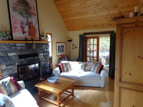 BALLYROCK HOME (Canmore, Alberta) - Specialty B&B Reviews, Photos, Rate ...