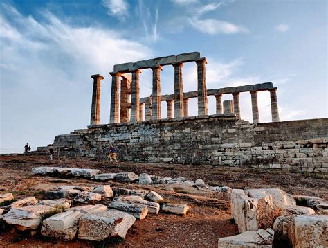 Top 5 Ancient Greek Temples to Explore in Greece | EF Go Ahead Tours