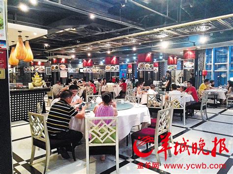 珠海餐厅“最低消费”照旧 东莞酒店仍收“开瓶费”_新浪新闻