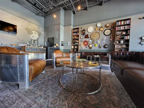 Meet Lindsay Owen of Escapology The Woodlands & Escapology Houston ...