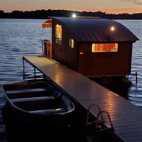 Lake Michigan Waterfront Vacation Rentals - United States | Airbnb