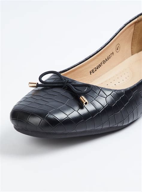 Buy Women Textured Bow-Detailed Ballerinas Online at just Rs. 699.0 ...