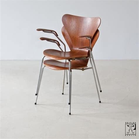 Stacking chairs by Arne Jacobsen - ZEITLOS – BERLIN