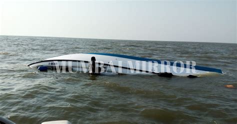 Boat carrying workers to site of Shivaji Smarak capsizes- Mumbai Mirror