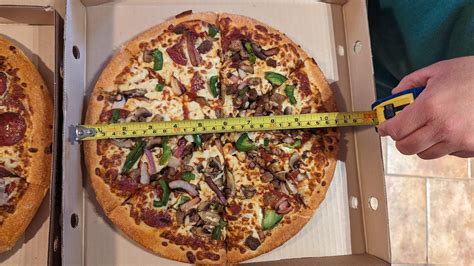 Pizza Hut : A medium (12") : r/shrinkflation