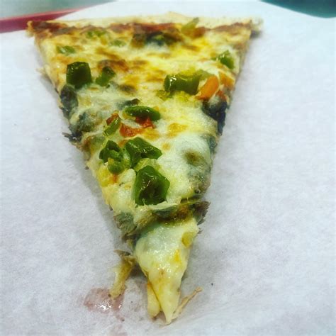 Paul's Pizza & Hotdogs