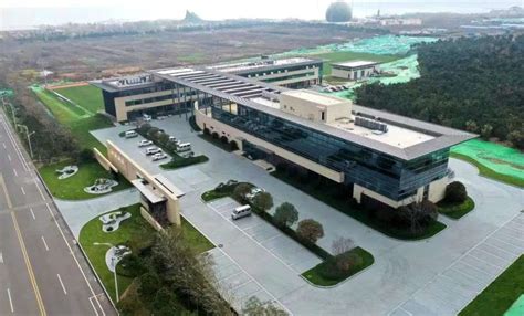 Crowned Sportsfield 的图像结果