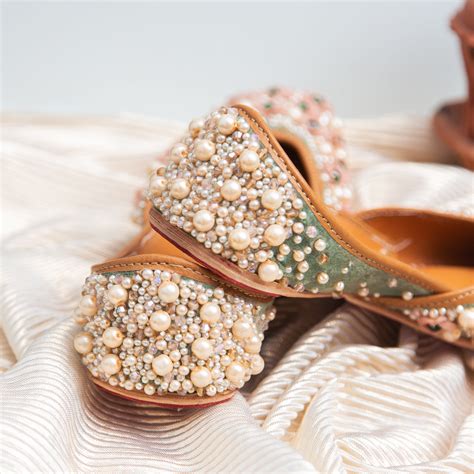 Elegant Juttis for a Stunning Walk Down the Aisle - Kala India – KalaIndia