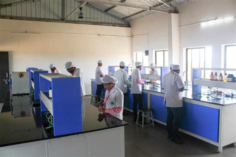 Pharmaceutical Chemistry Infrastructure & Laboratories (B.Pharm)