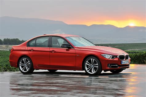 2012 BMW F30 335i - Review by Motor Trend [HD video]